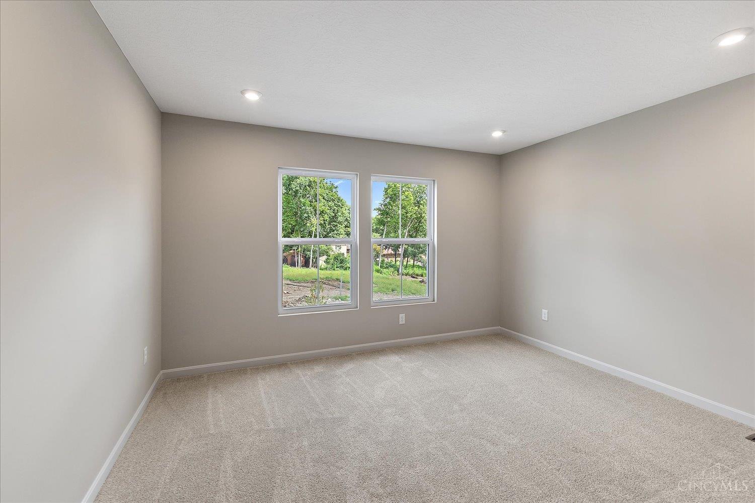 181 Farmstead Boulevard Property Photo 20