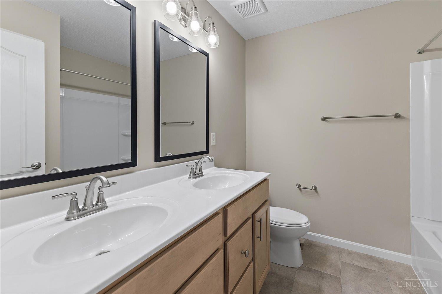 181 Farmstead Boulevard Property Photo 22