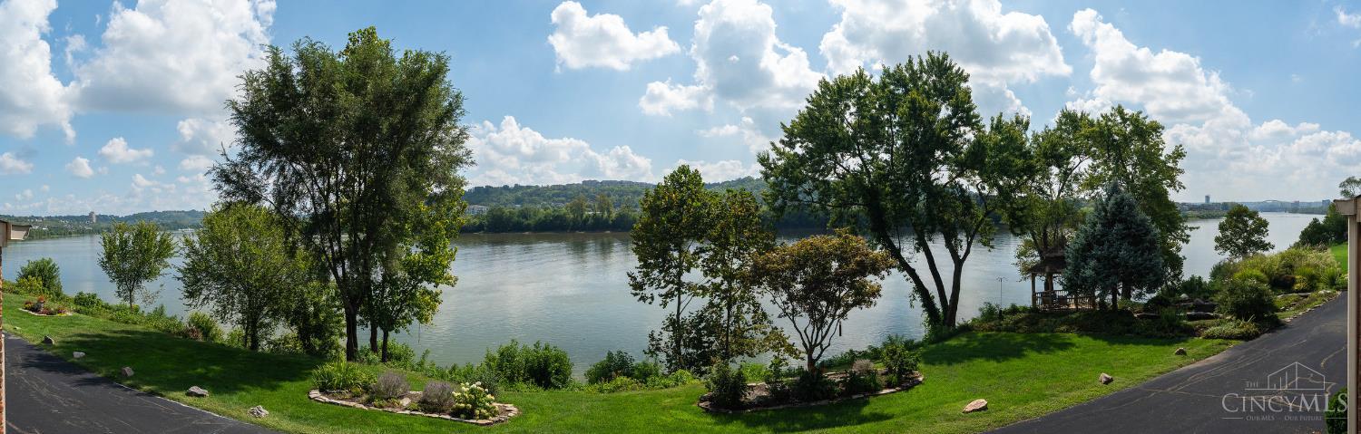 2207 Riverside Drive Property Photo 17