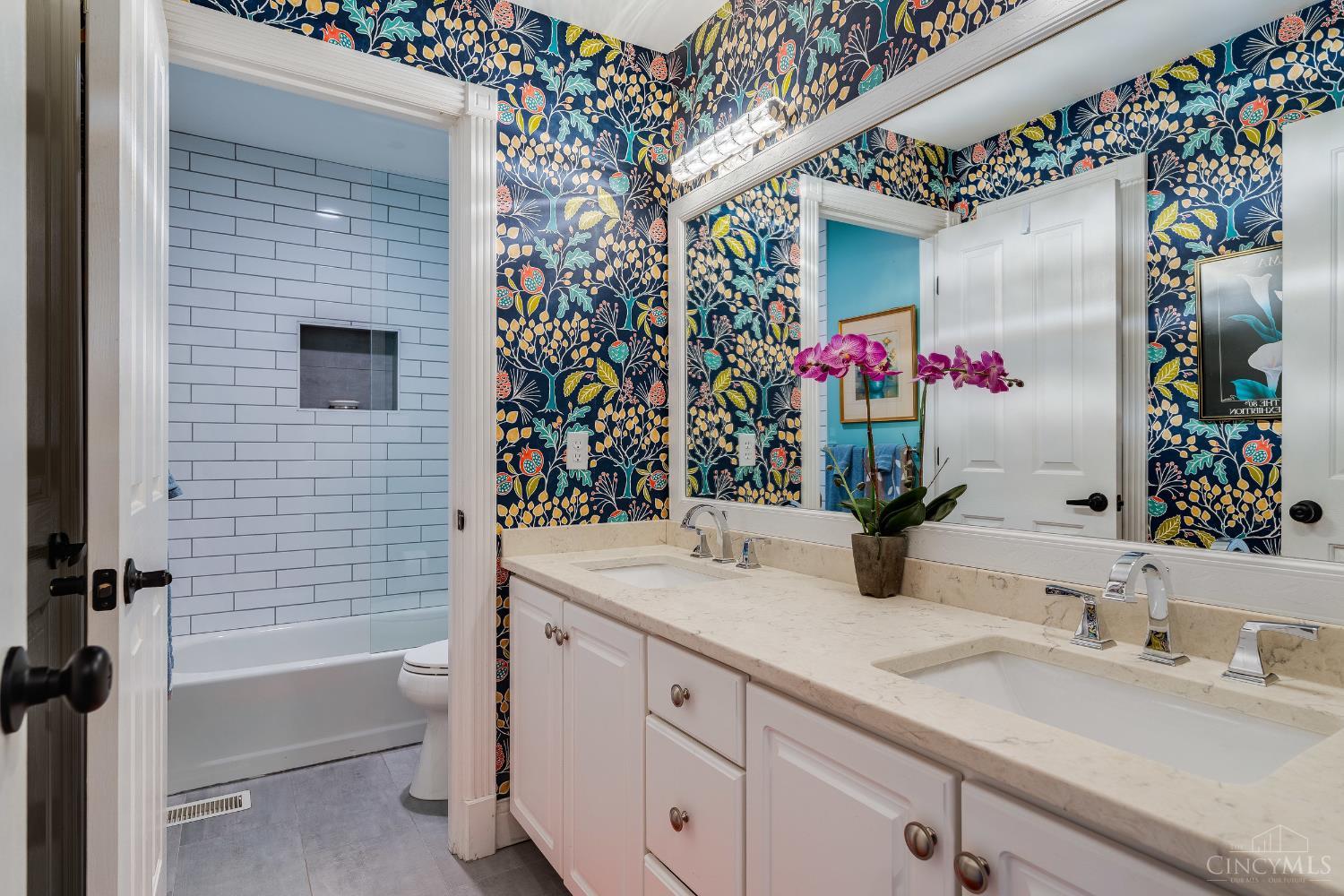 2207 Riverside Drive Property Photo 45