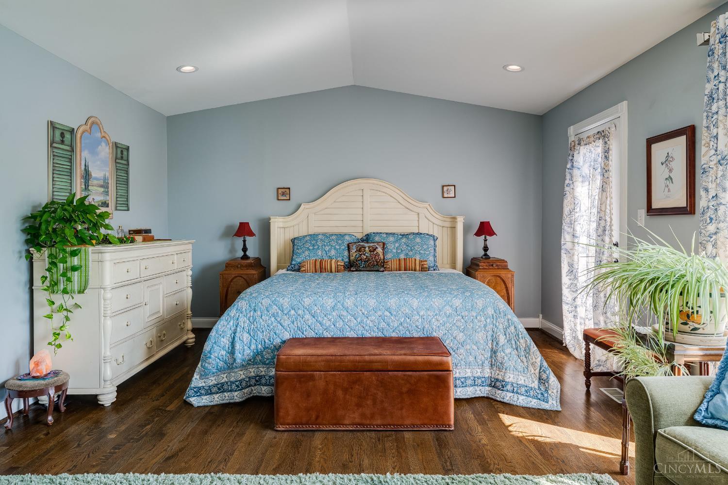 2207 Riverside Drive Property Photo 49