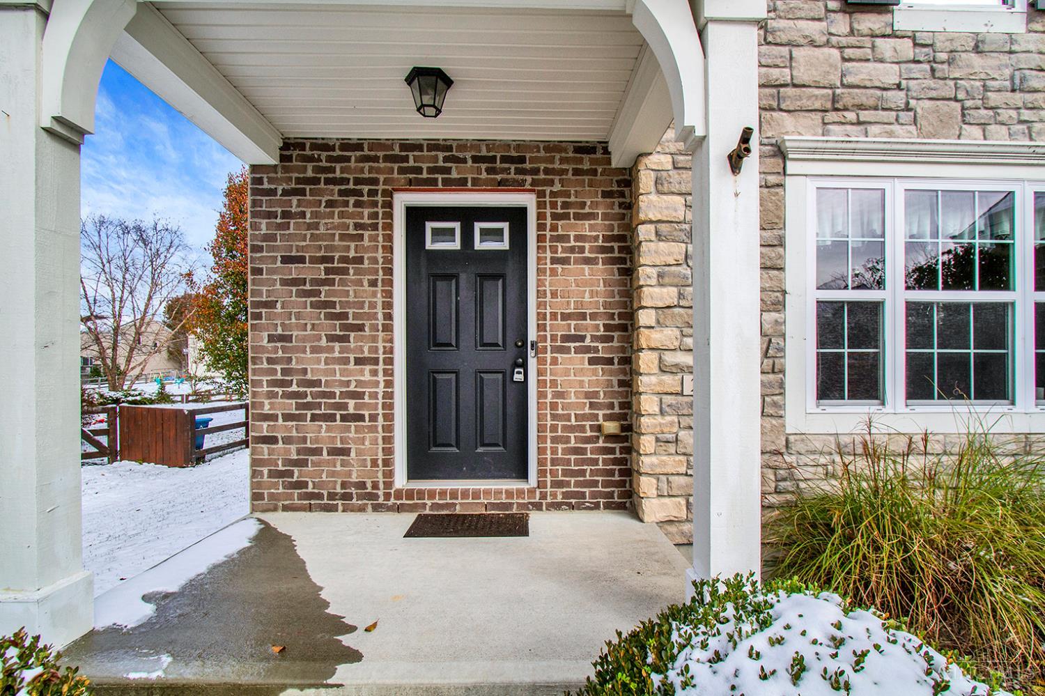 2140 Crossridge Drive Property Photo 6
