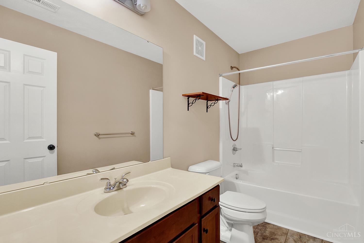 2140 Crossridge Drive Property Photo 37