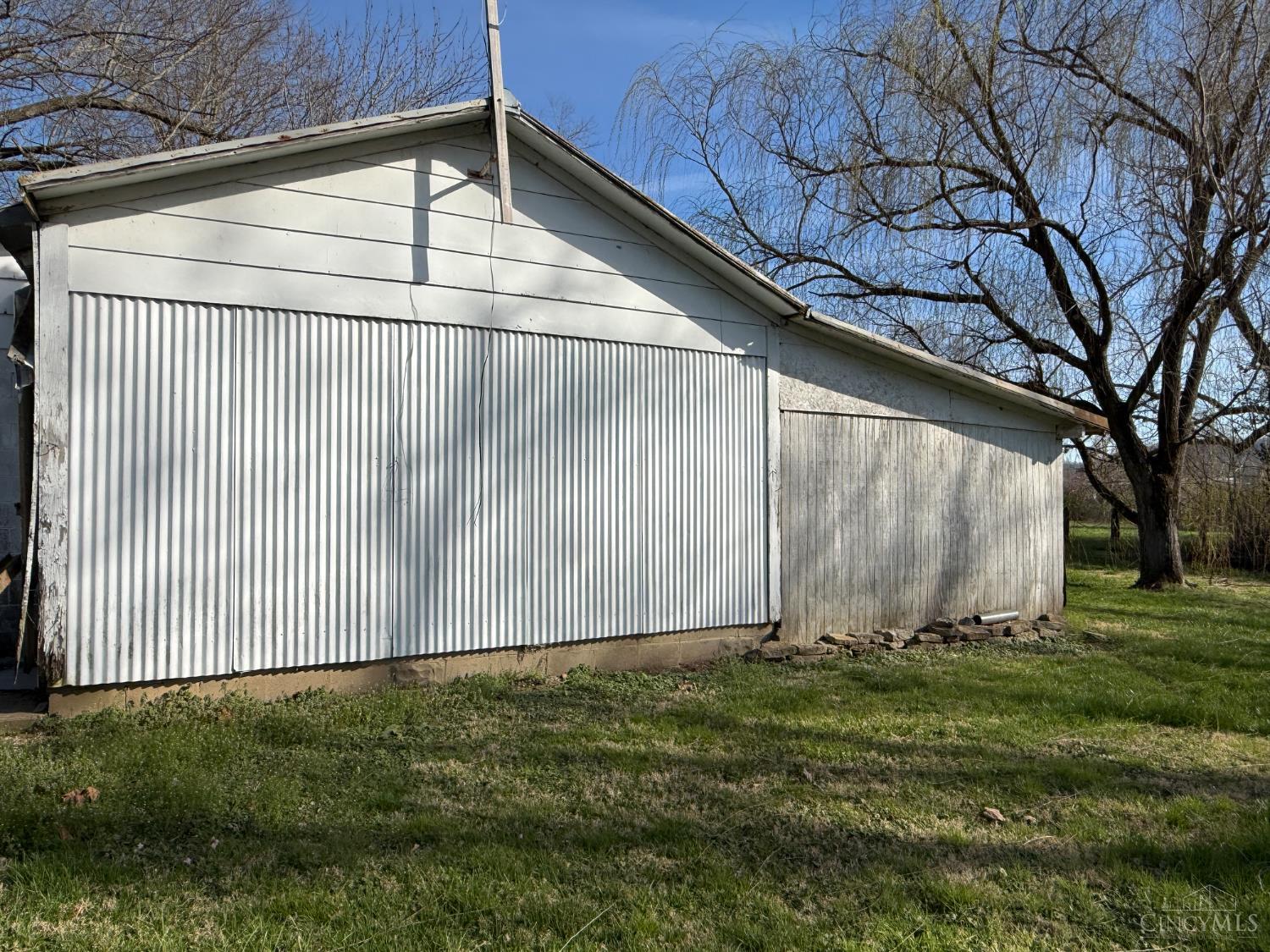 575 High Street Property Photo 5