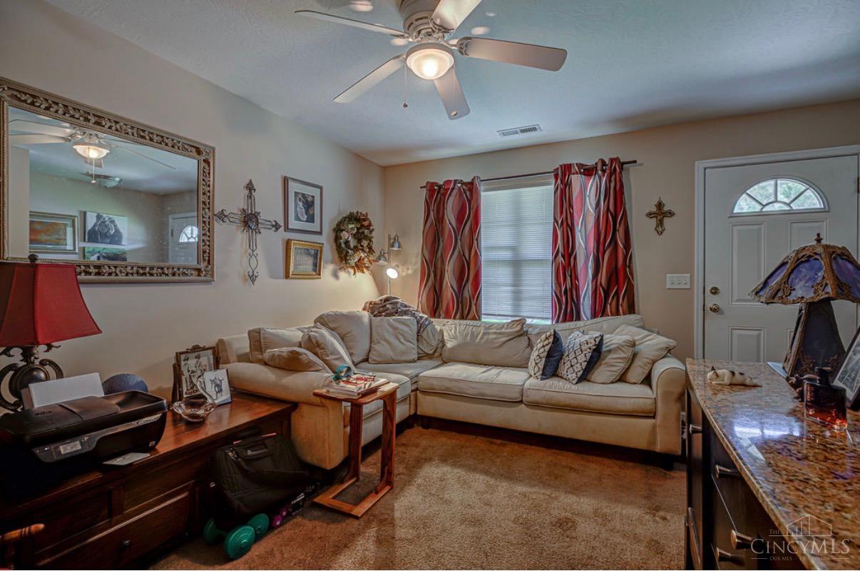 509 Nw Washington Boulevard Property Photo 5