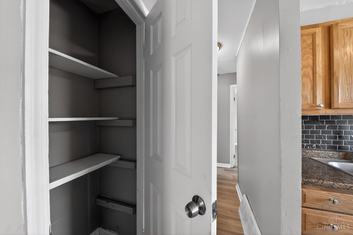 9952 Capstan Drive Property Photo 12