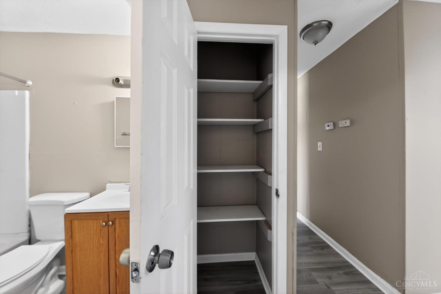 9952 Capstan Drive Property Photo 23