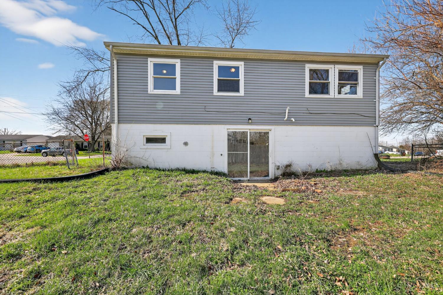 9952 Capstan Drive Property Photo 30