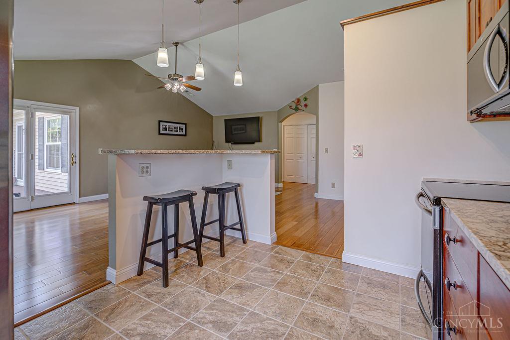 6338 Eagles Lake Drive Property Photo 14