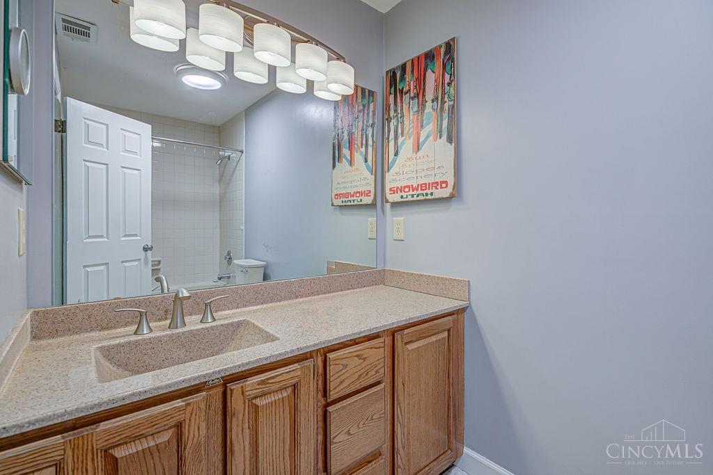 6338 Eagles Lake Drive Property Photo 21