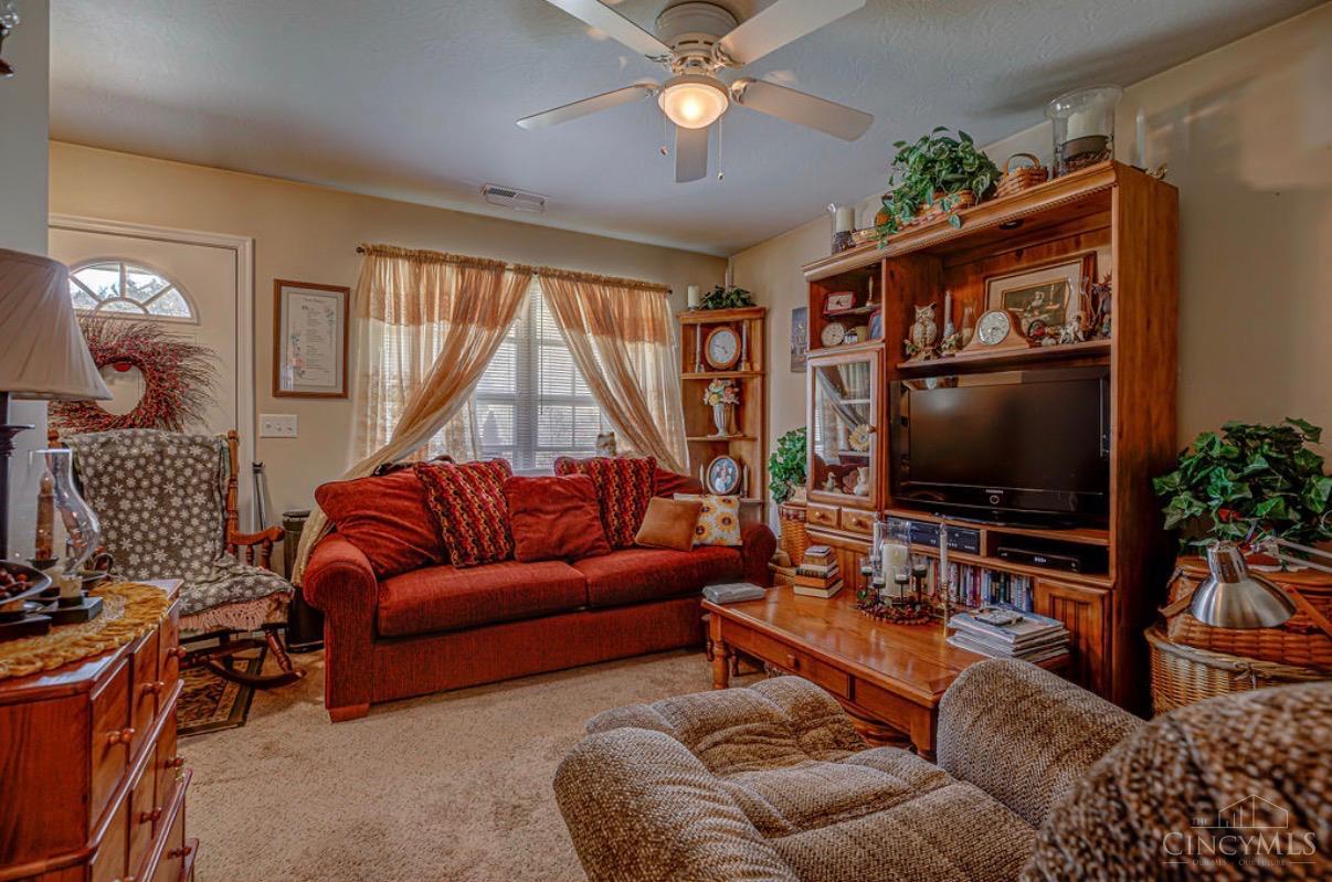 511 Washington Boulevard Property Photo 8