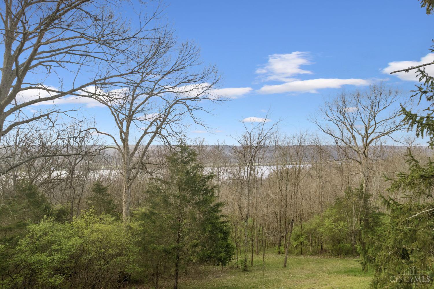 5323 Buck Run Road Property Photo 1