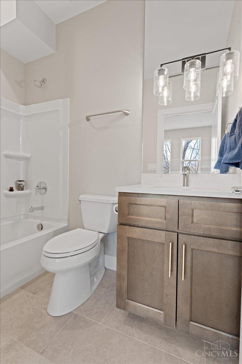 3906 Edwards Road Property Photo 10