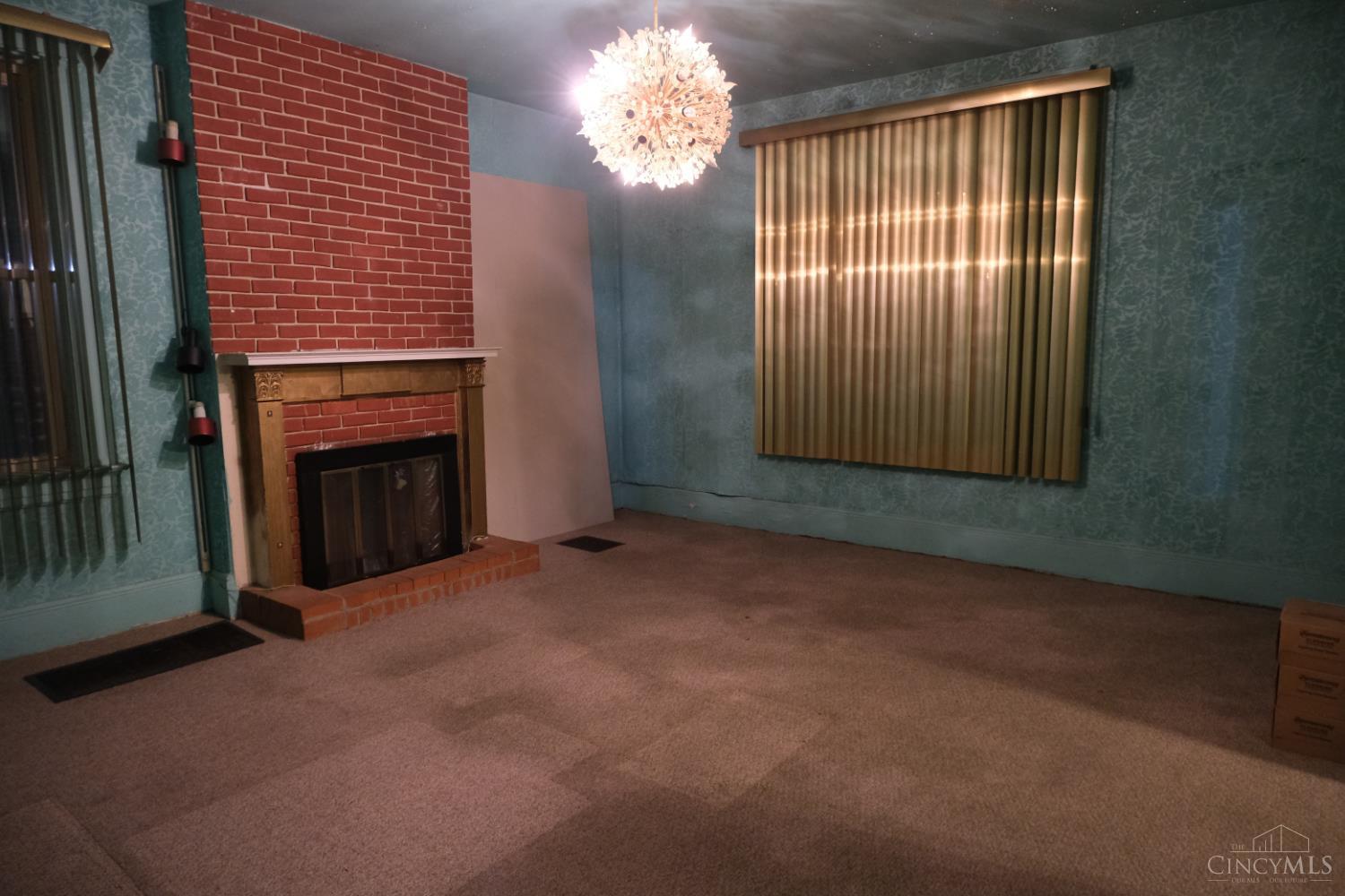 835 Lexington Avenue Property Photo 13