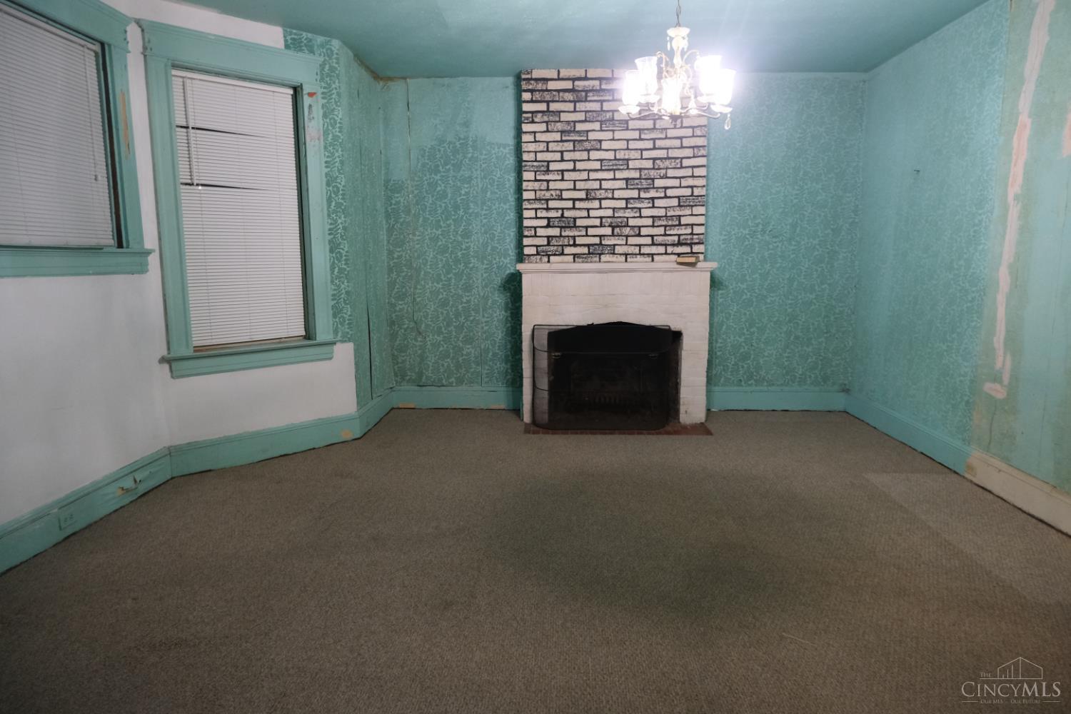 835 Lexington Avenue Property Photo 16