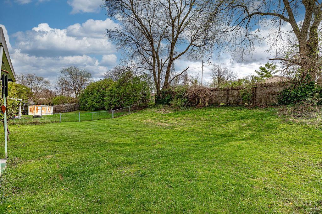 10092 Windswept Lane Property Photo 3
