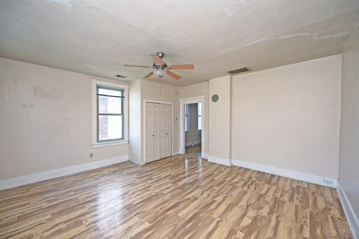37 Orchard Property Photo 6