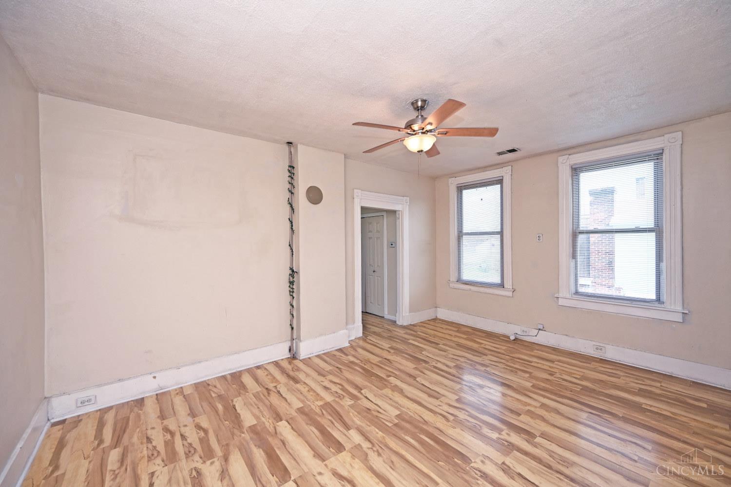 37 Orchard Property Photo 9