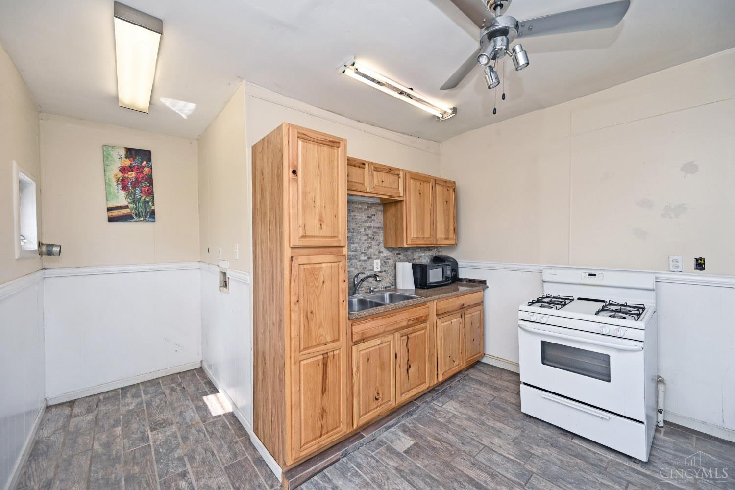 37 Orchard Property Photo 12