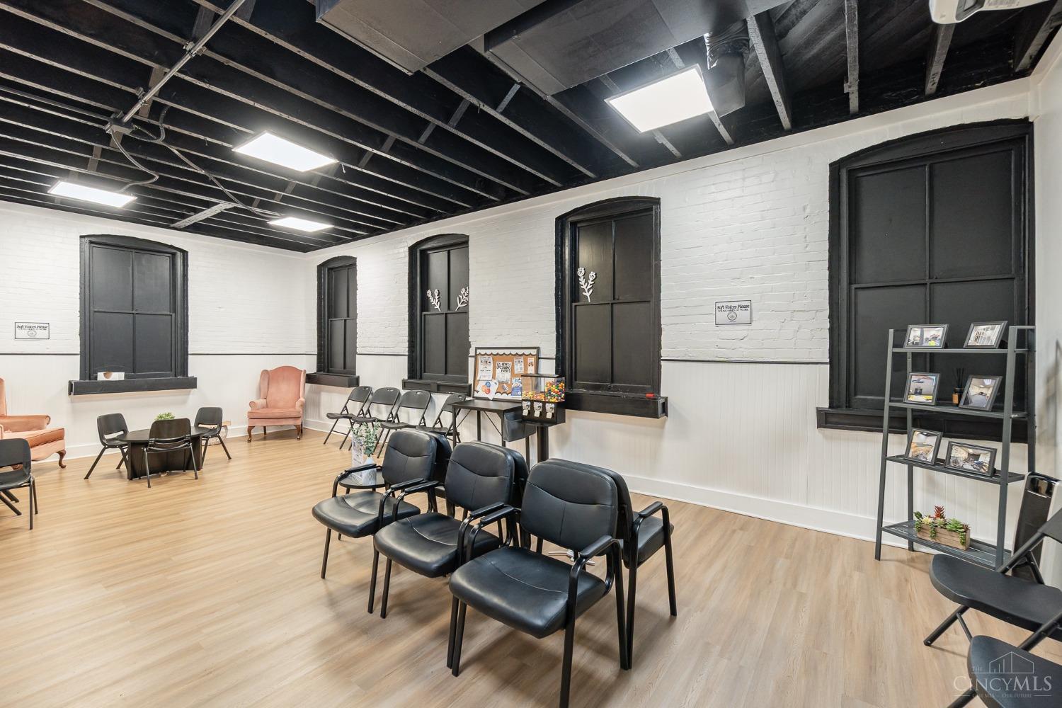 77 Foundry Avenue Property Photo 20