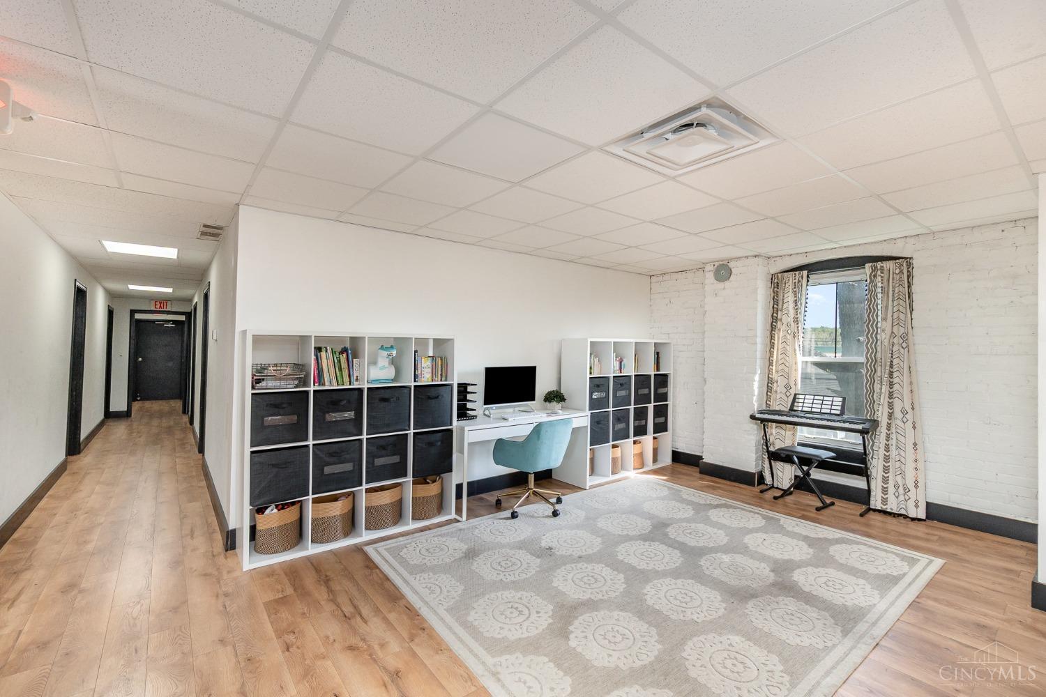 77 Foundry Avenue Property Photo 30
