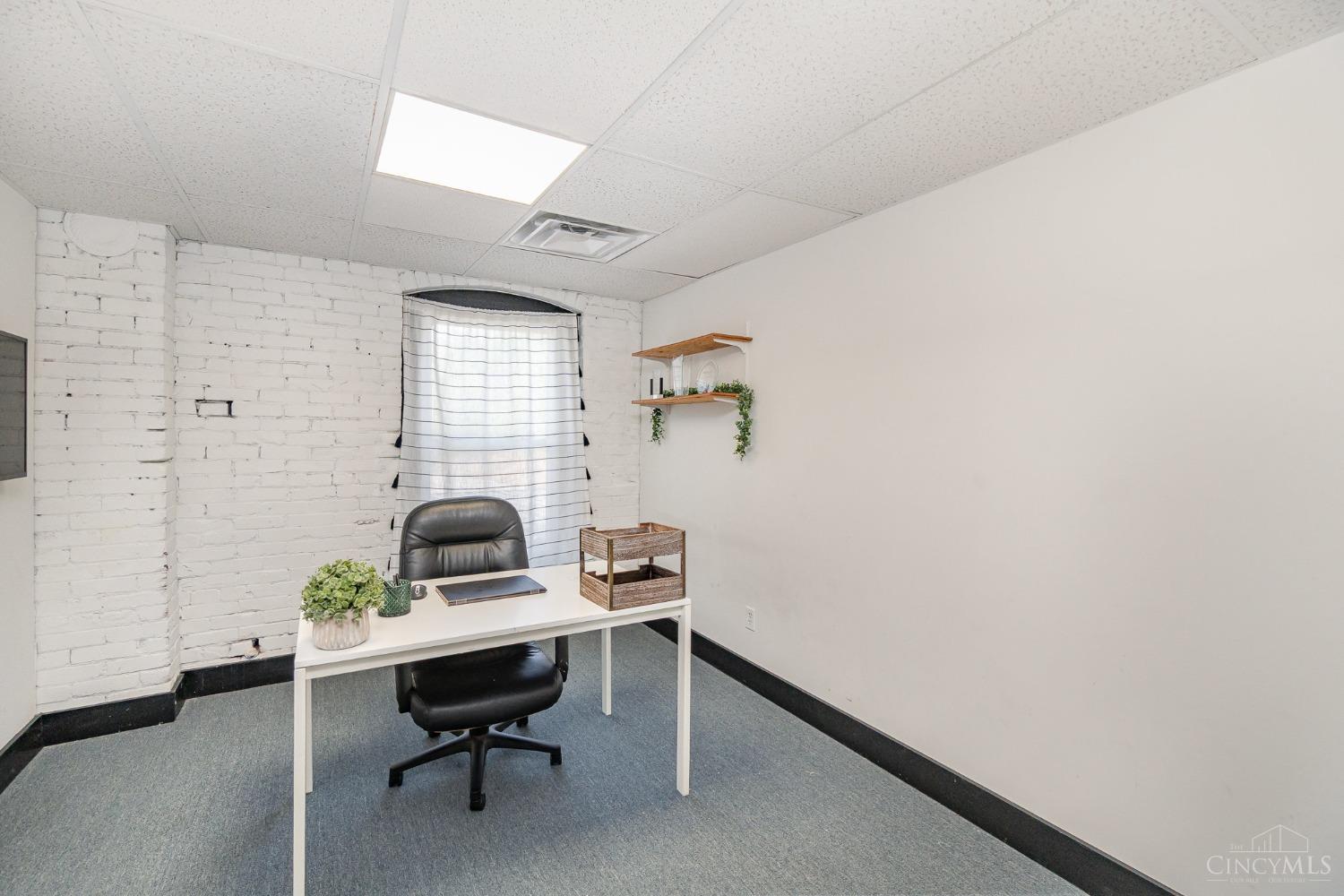 77 Foundry Avenue Property Photo 31