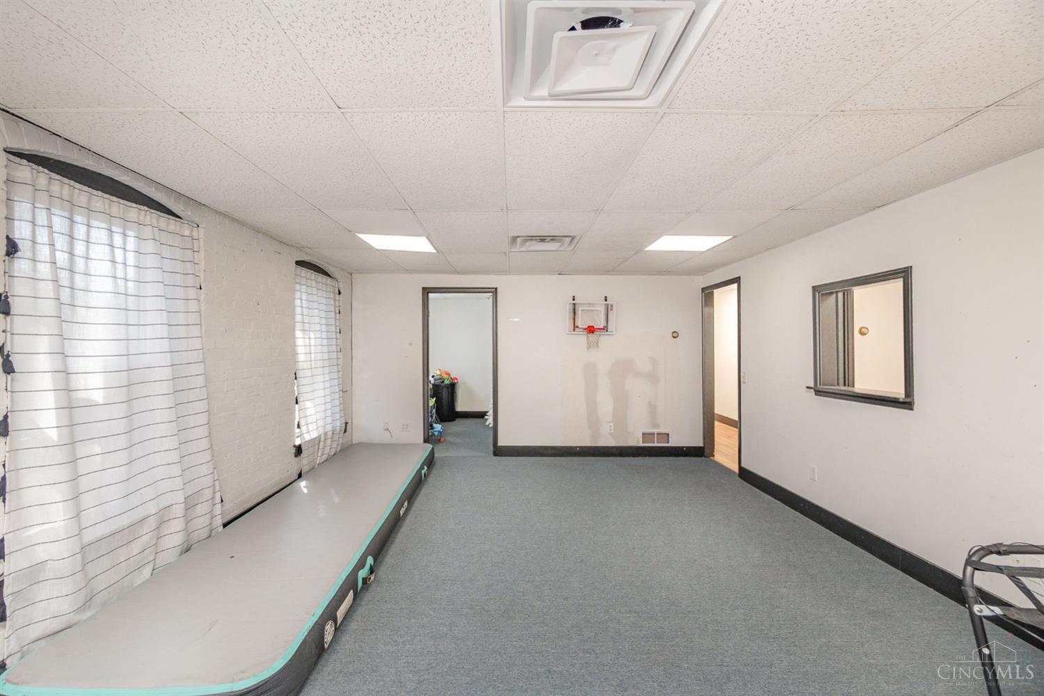 77 Foundry Avenue Property Photo 35