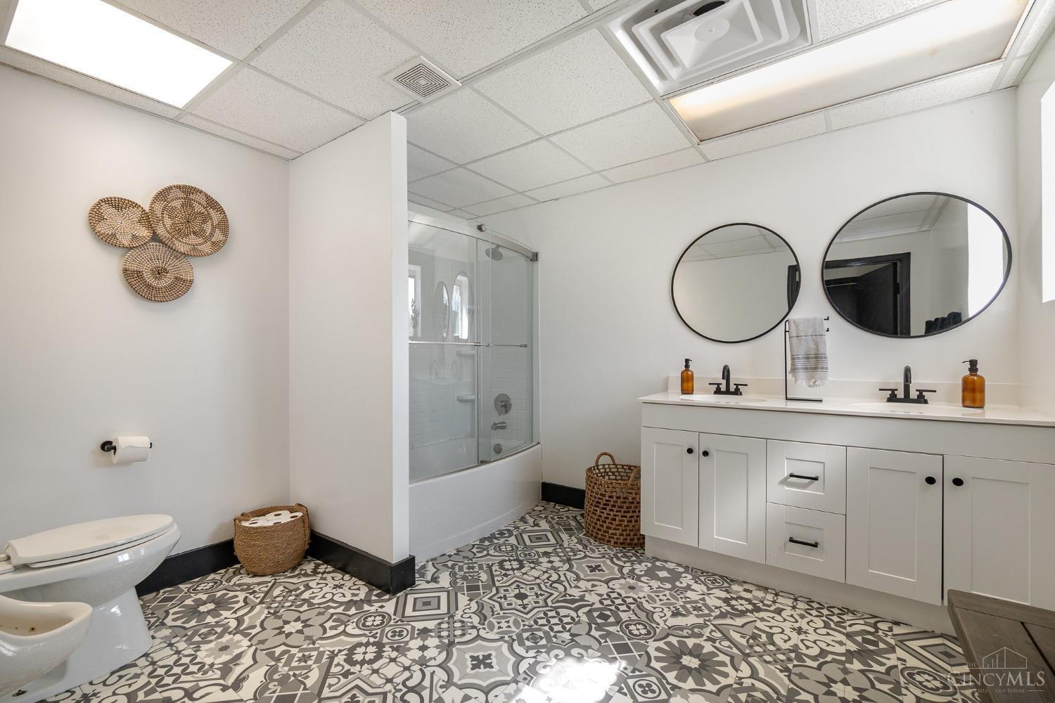 77 Foundry Avenue Property Photo 37