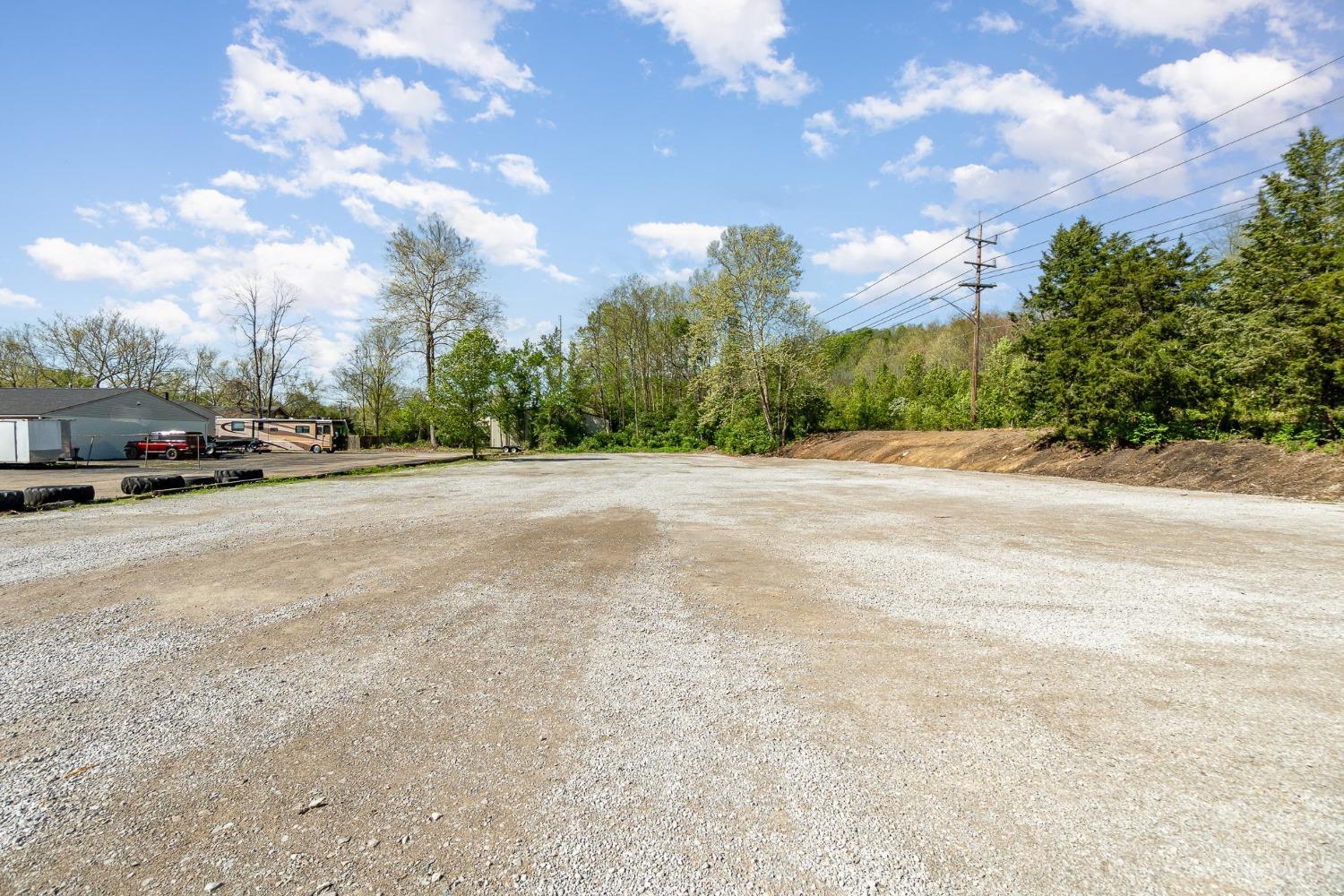 77 Foundry Avenue Property Photo 38