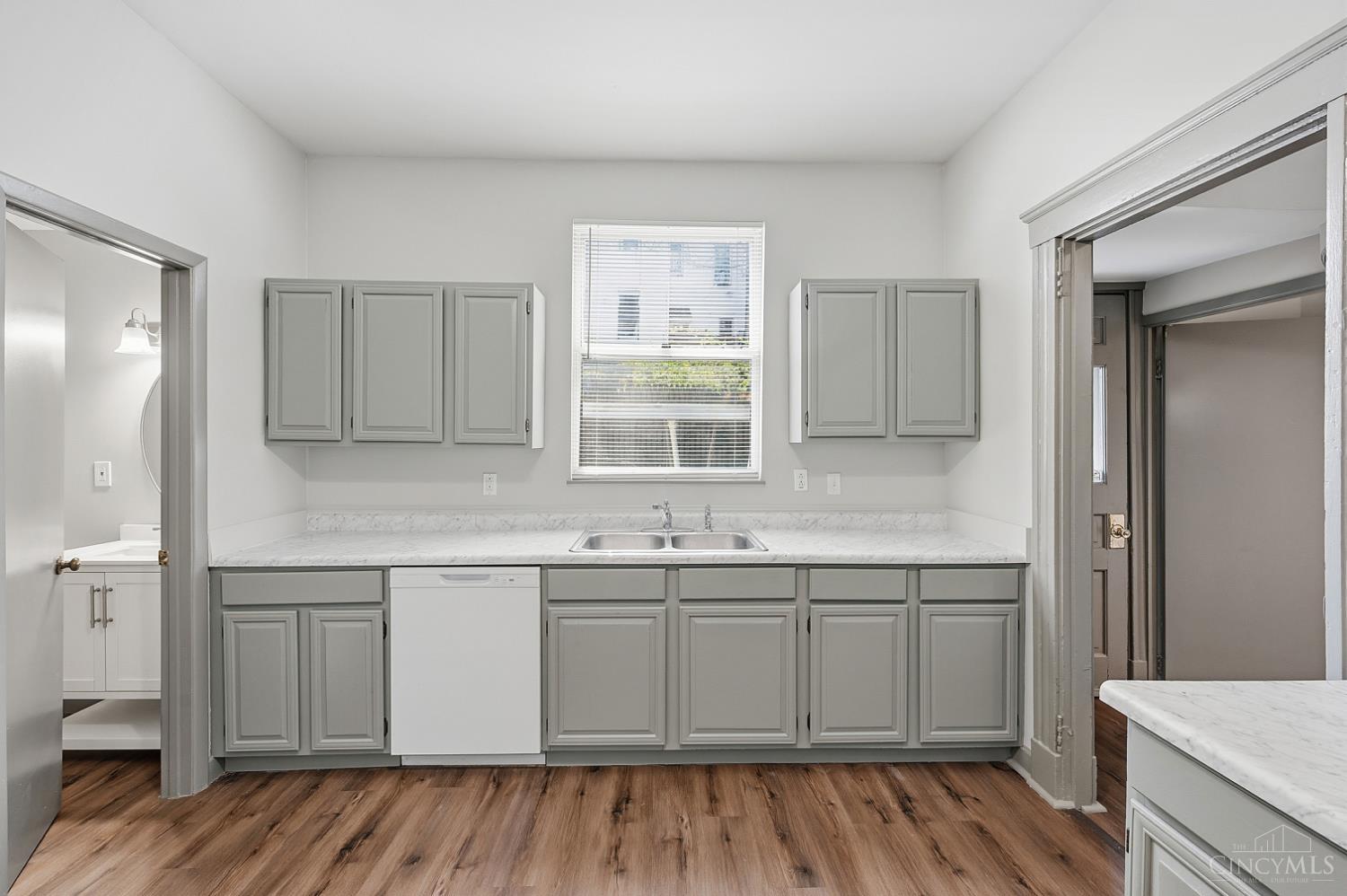 1011 Mcpherson Property Photo 9