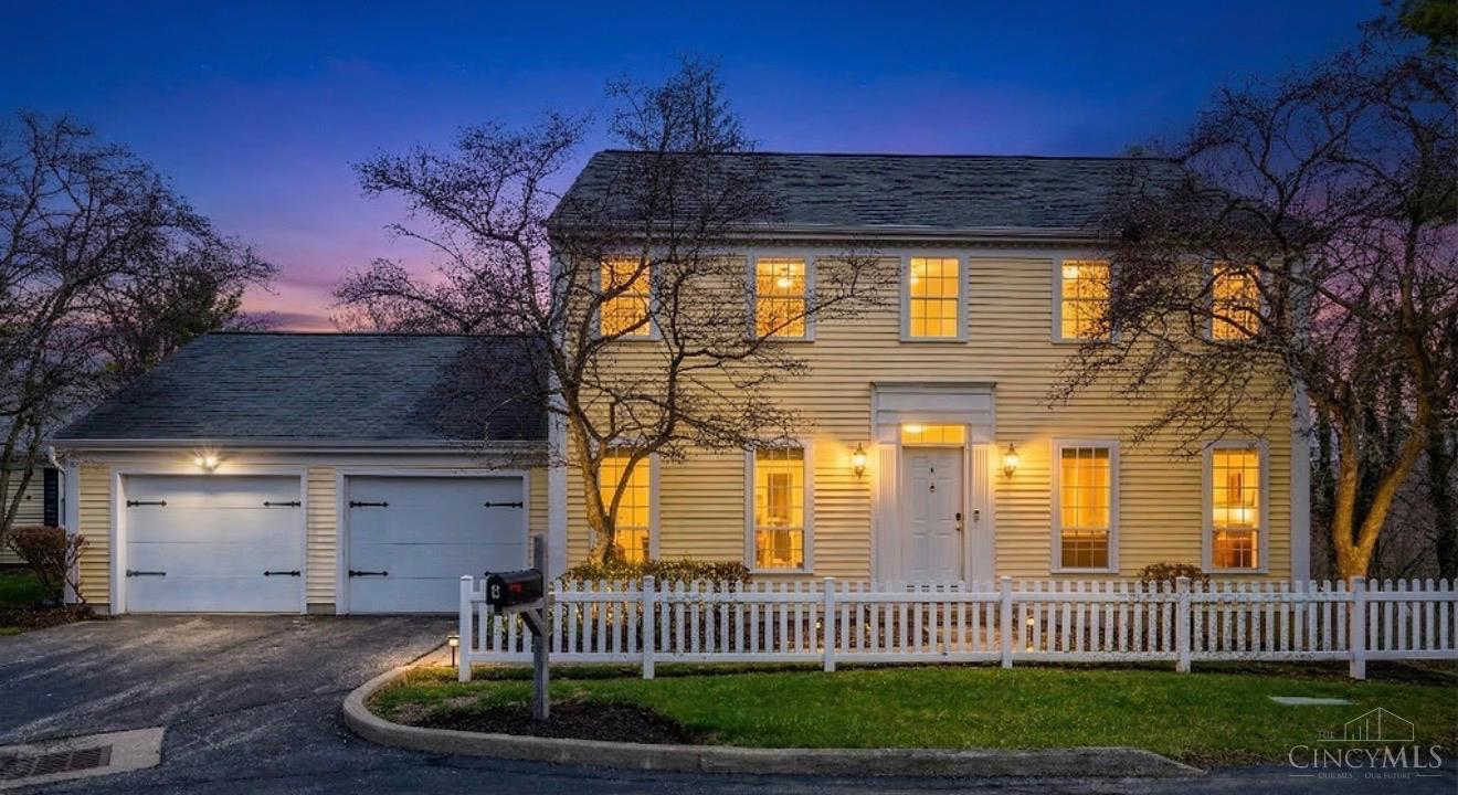 4 Old Duxbury Court Property Photo 1