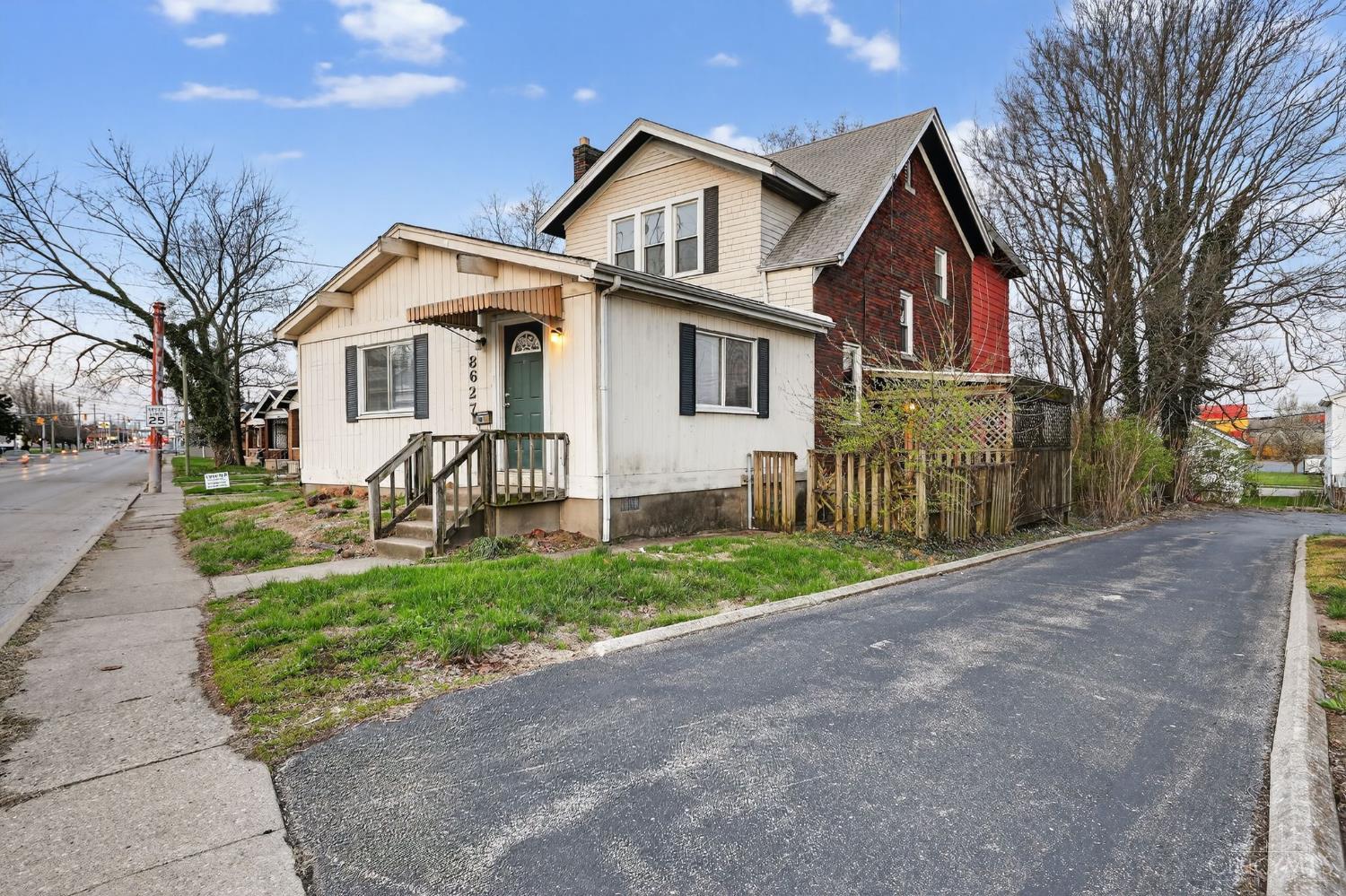 8627 Reading Road Property Photo 1