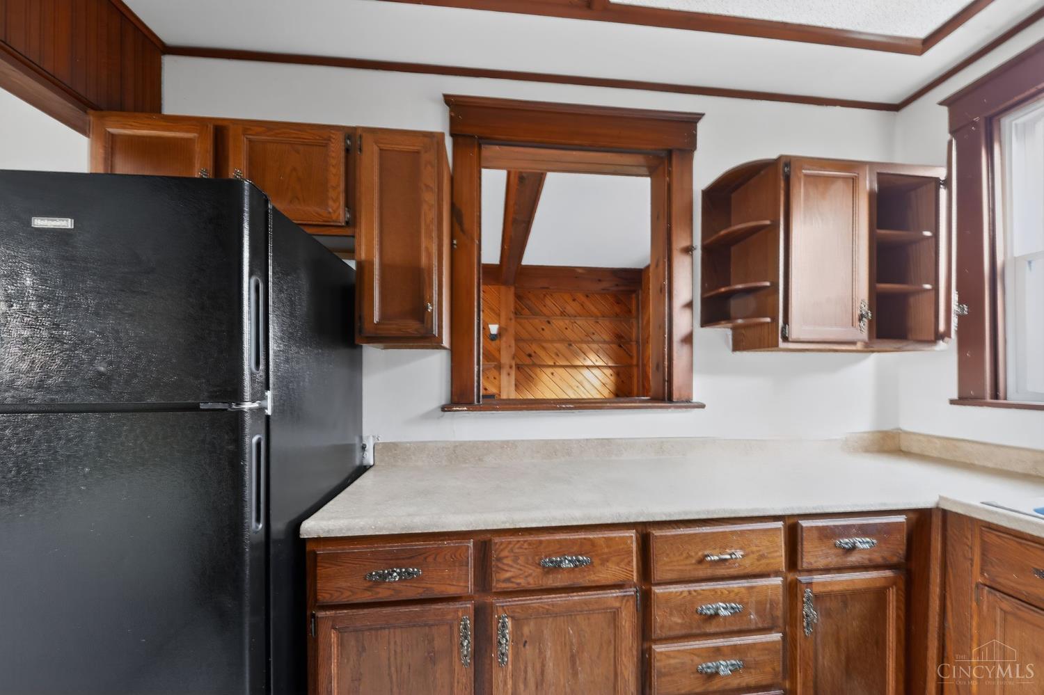 8627 Reading Road Property Photo 10