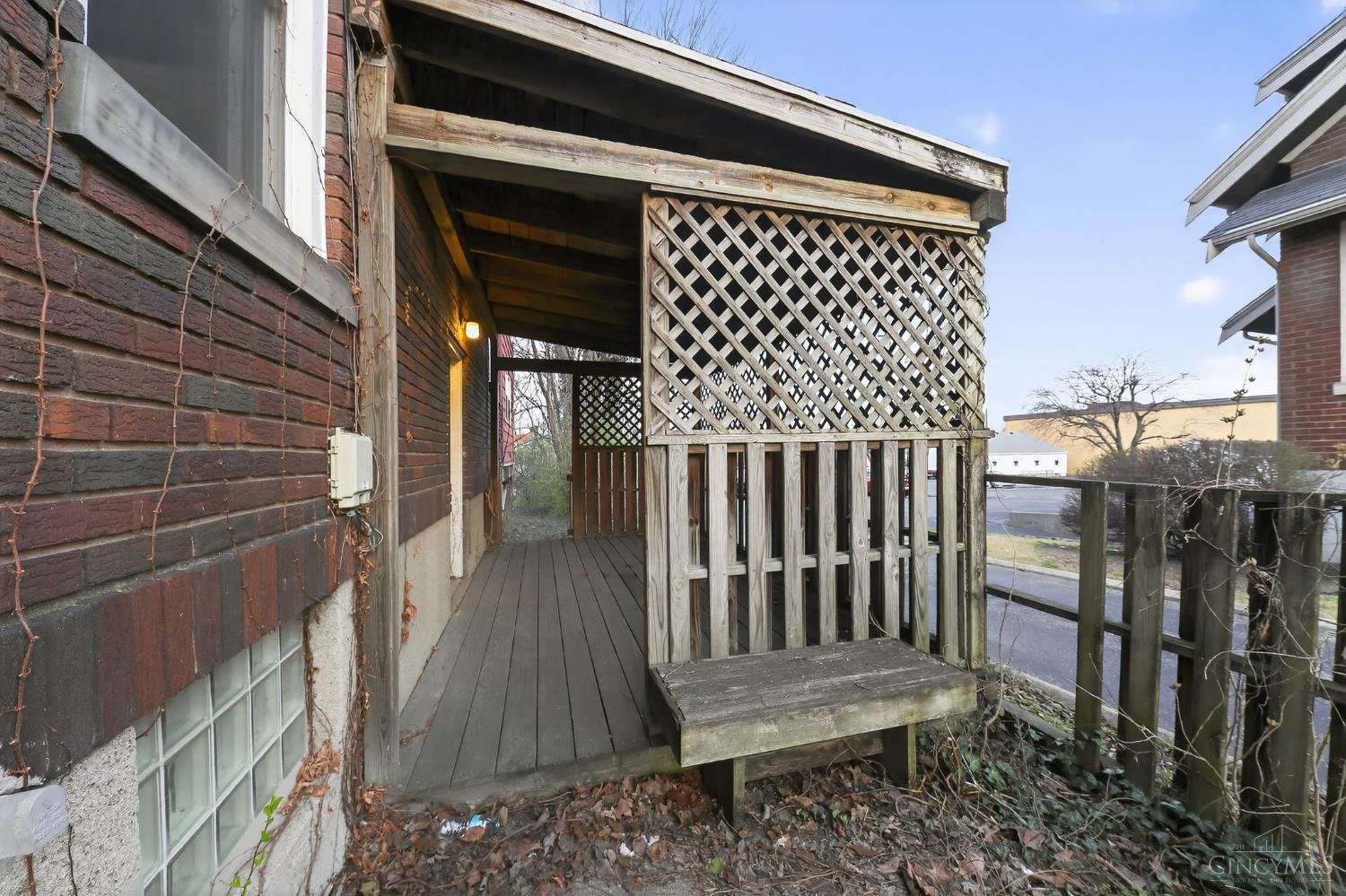 8627 Reading Road Property Photo 26