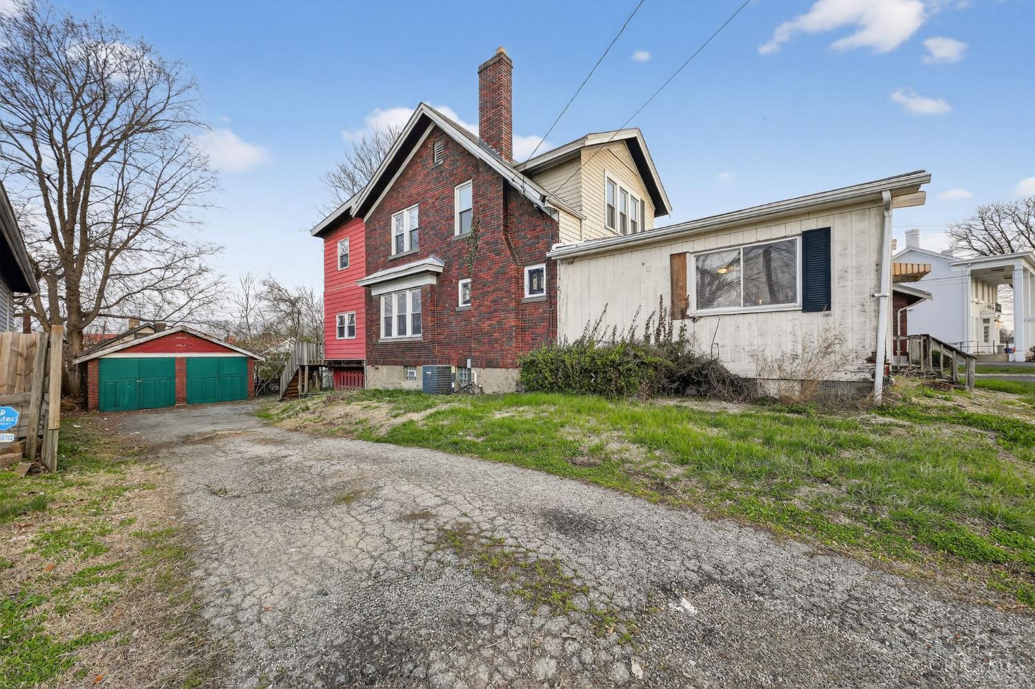 8627 Reading Road Property Photo 27