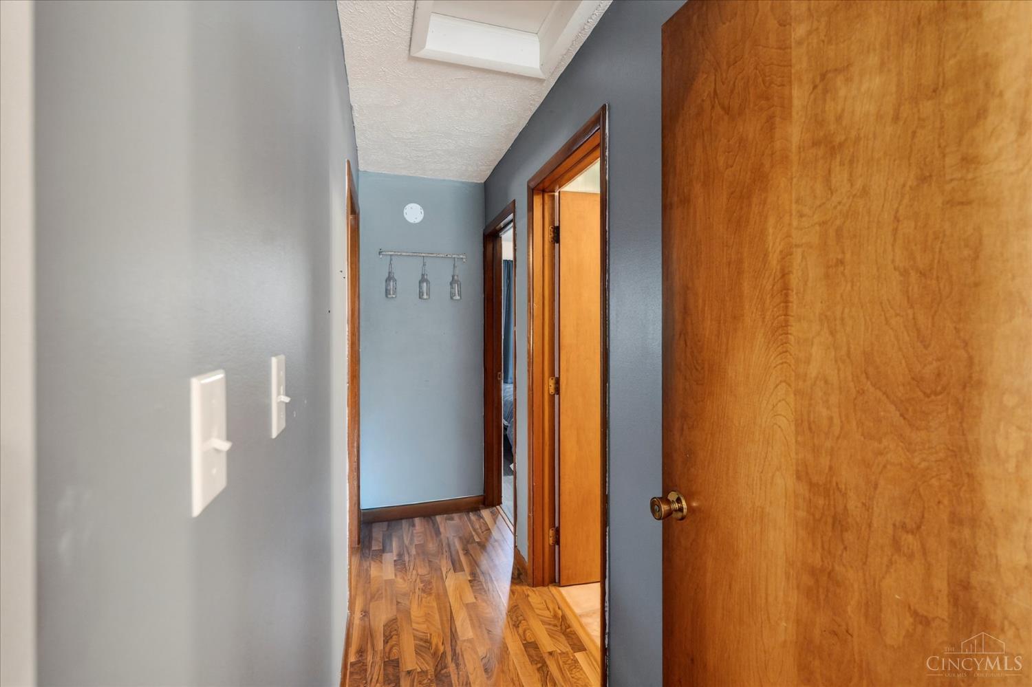 6910 Brad Road Property Photo 6
