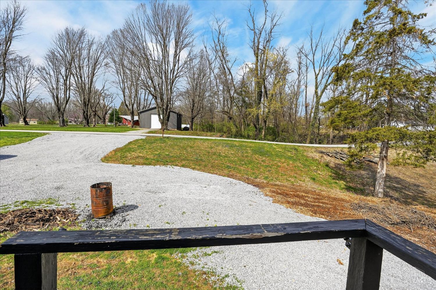 6910 Brad Road Property Photo 24