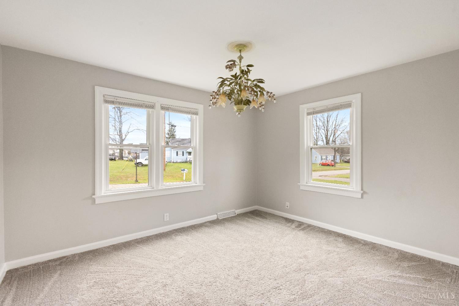1237 Traction Road Property Photo 14