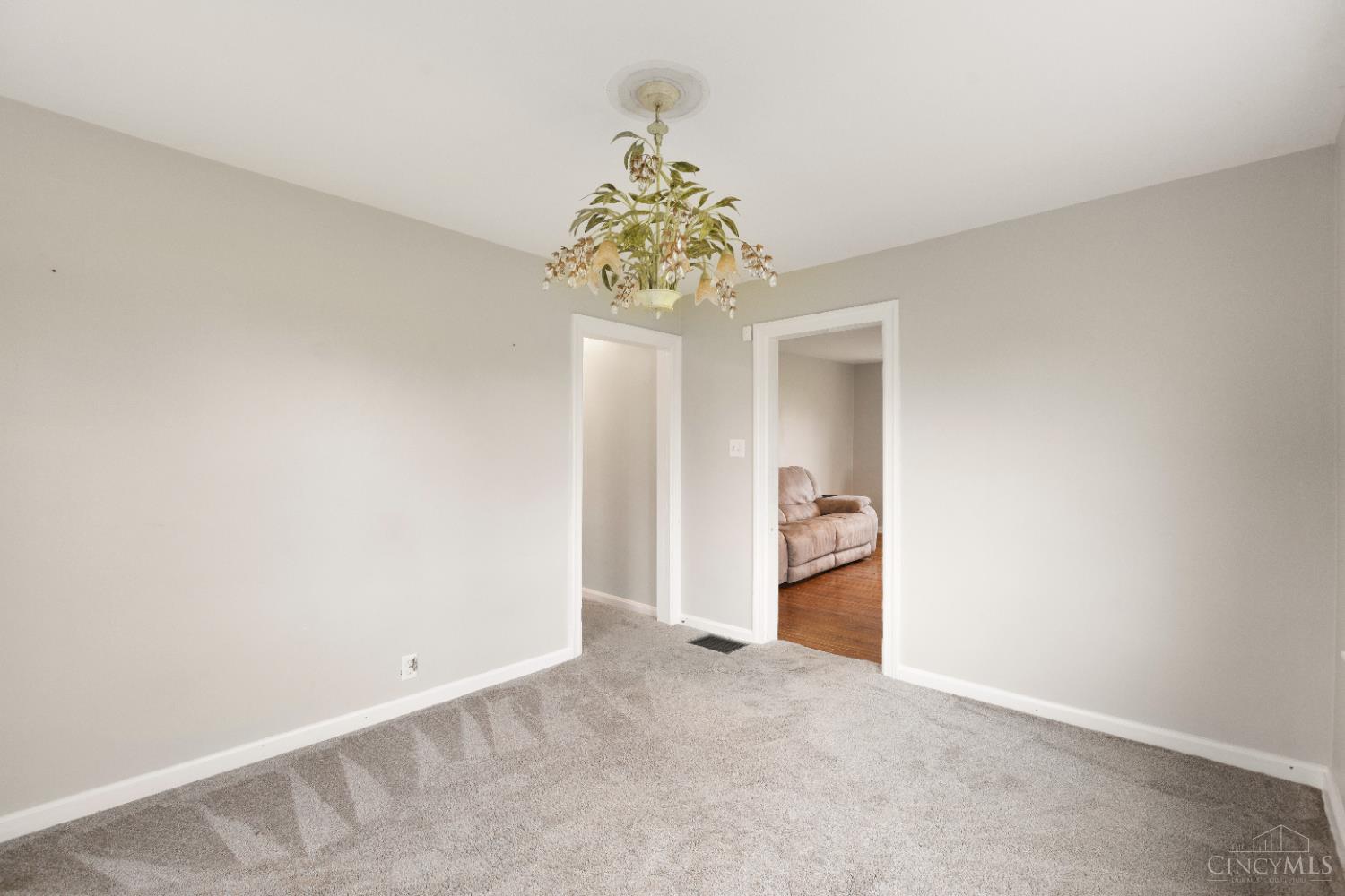 1237 Traction Road Property Photo 16