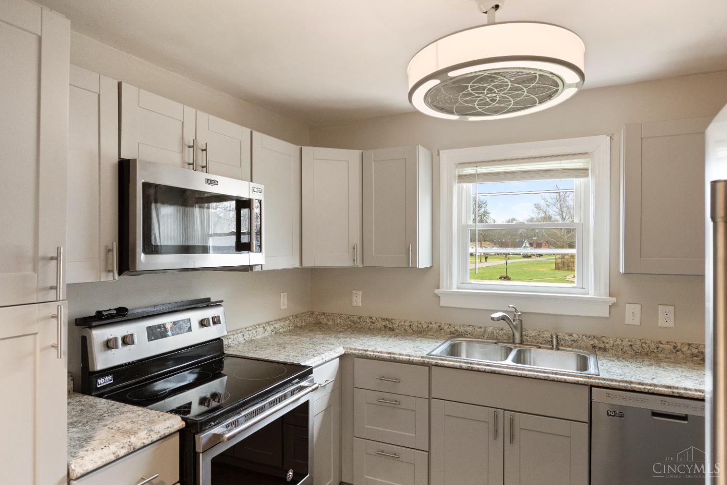1237 Traction Road Property Photo 17