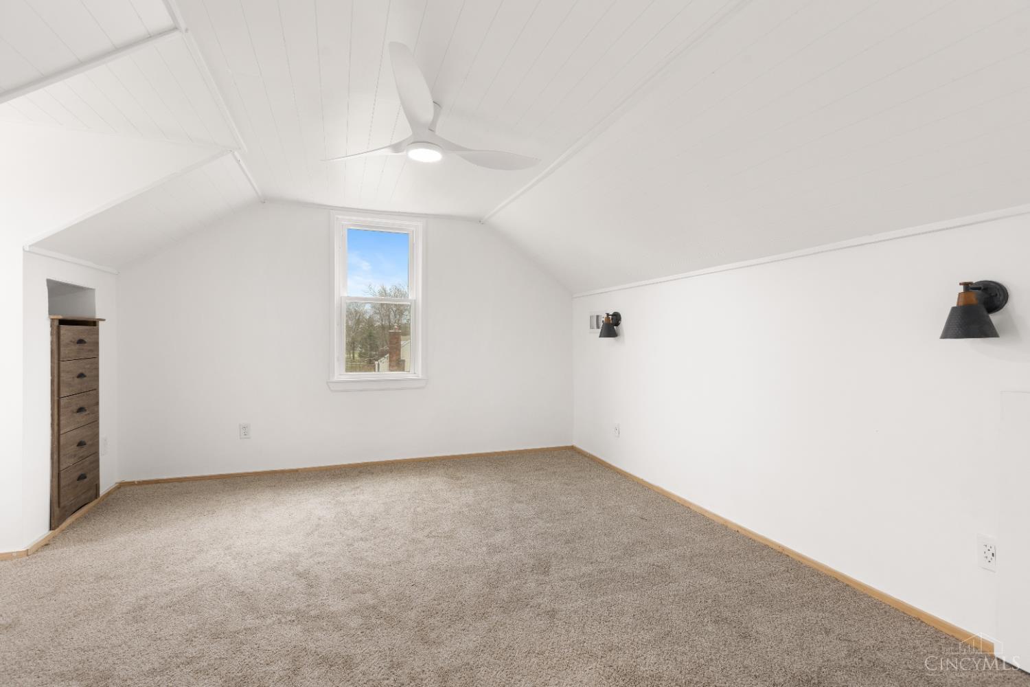 1237 Traction Road Property Photo 30