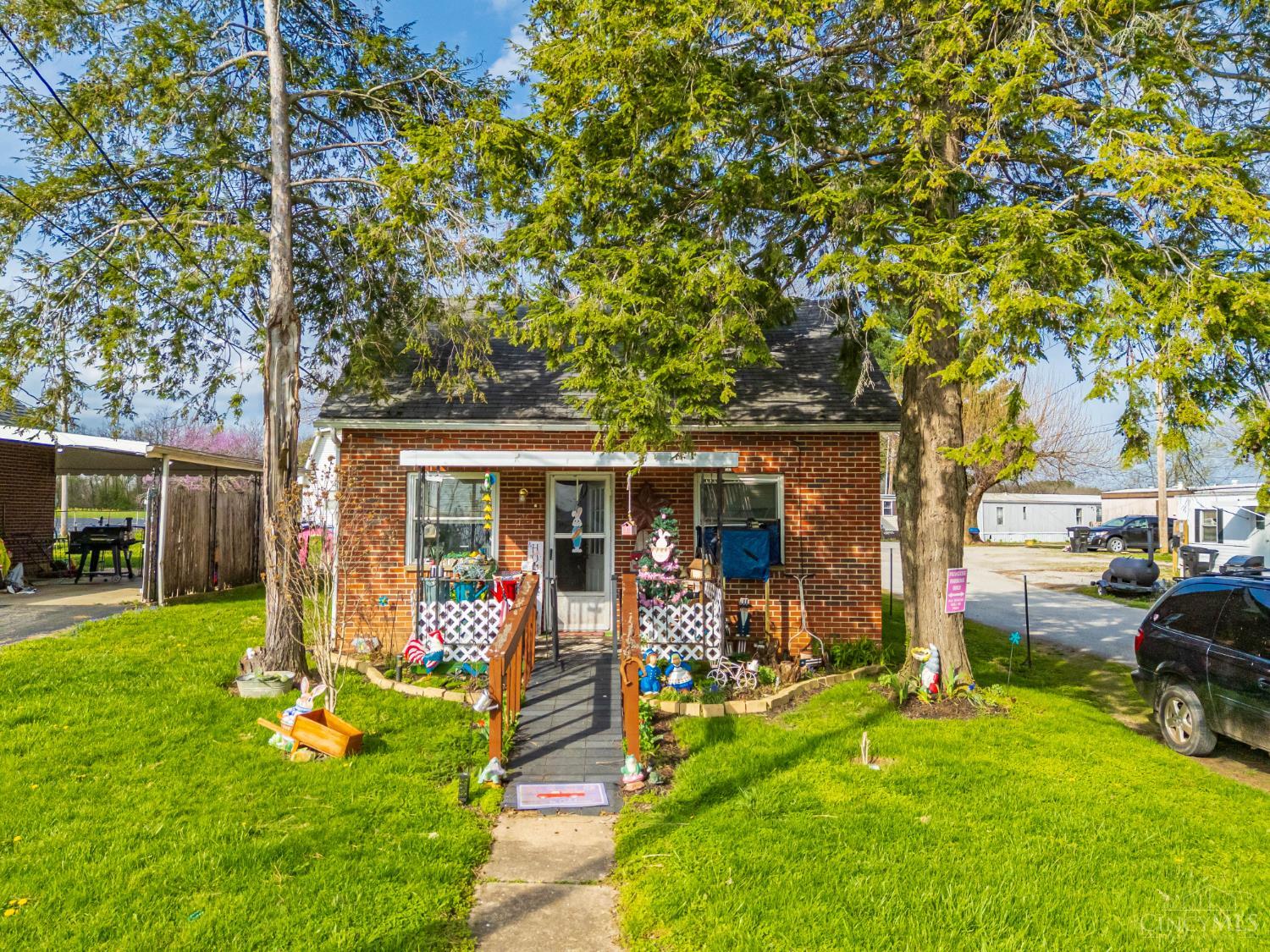18059 St Rt 247 Property Photo 3
