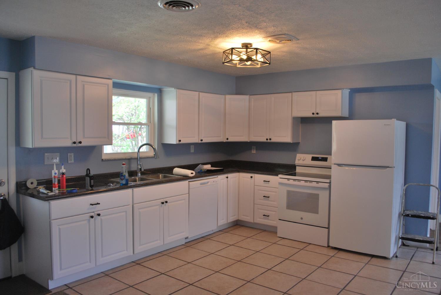 1707 Parker Road Property Photo 12
