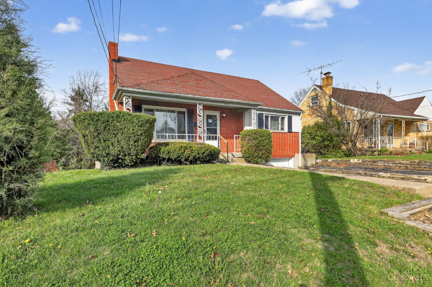 2290 Deblin Drive Property Photo 2