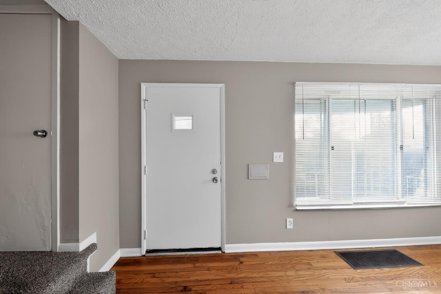 2290 Deblin Drive Property Photo 6