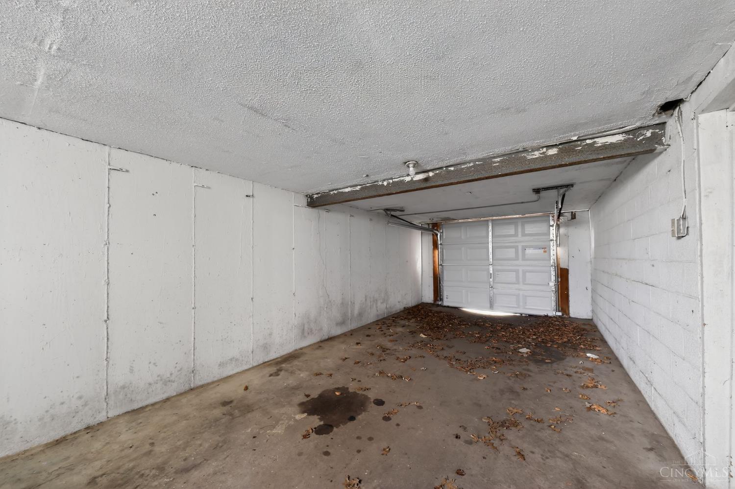 2290 Deblin Drive Property Photo 27