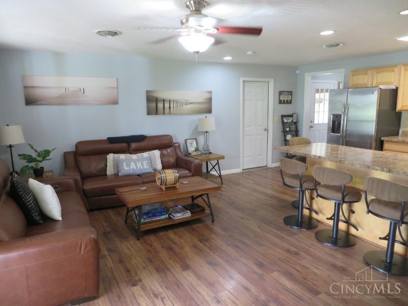 6942 Mountain View Drive Property Photo 11