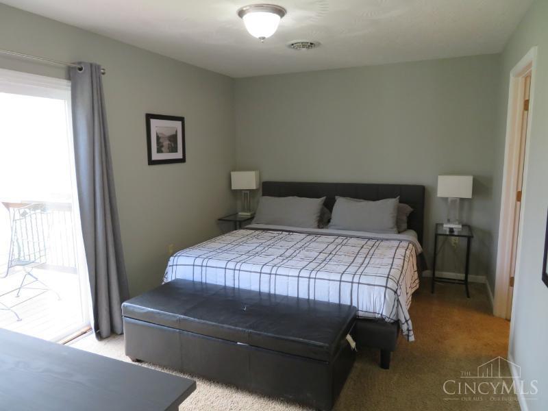 6942 Mountain View Drive Property Photo 17