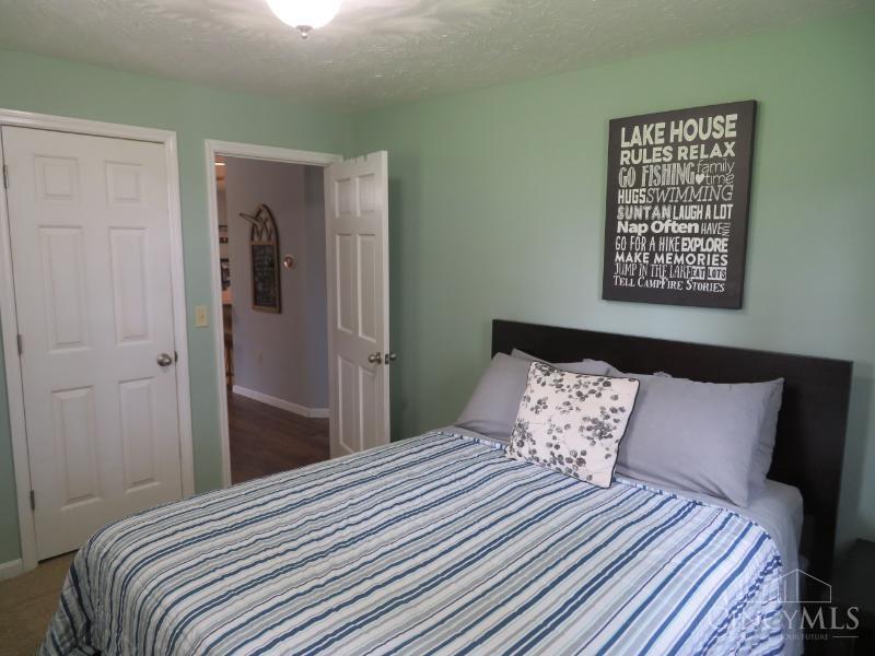 6942 Mountain View Drive Property Photo 21