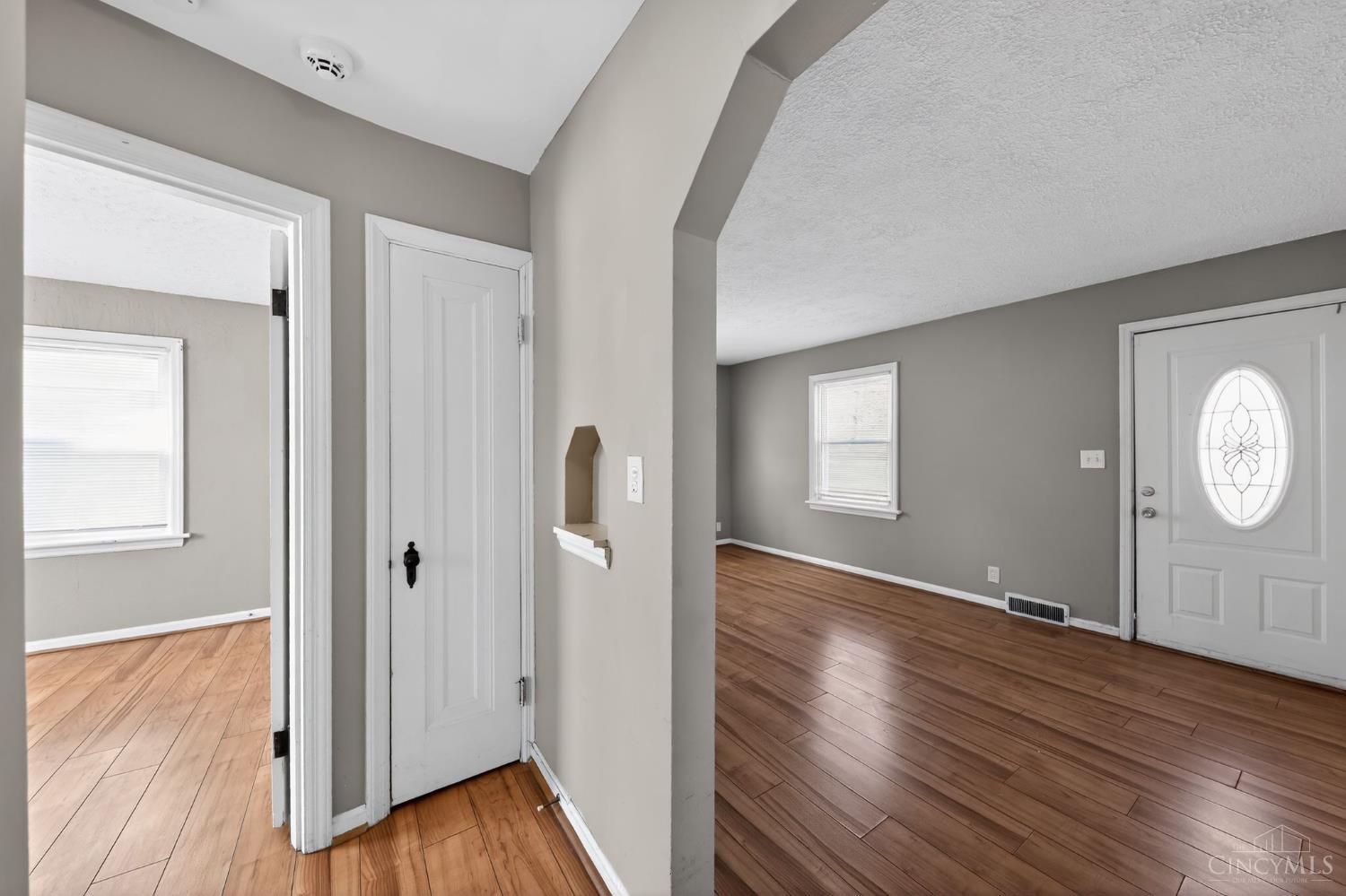 1893 Ashbrook Drive Property Photo 8